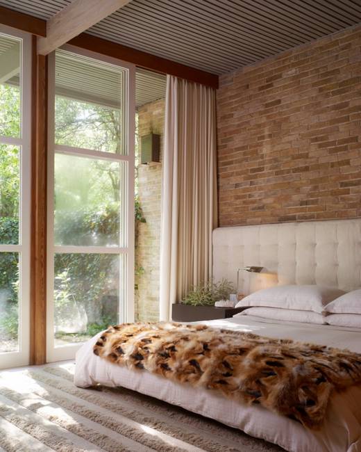 modern bedding and home furnishings for bedroom decor