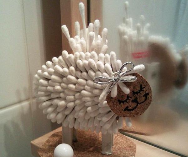 Sheep inspired contemporary decor ideas, wood furniture and handmade decorative accessories