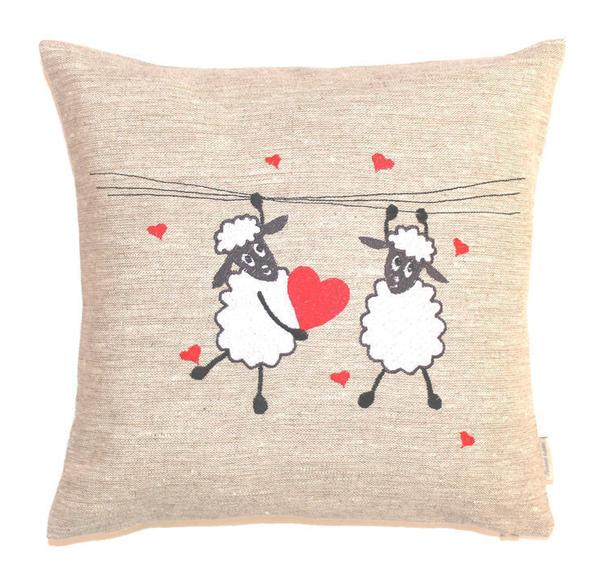 Sheep inspired contemporary decor ideas, wood furniture and handmade decorative accessories