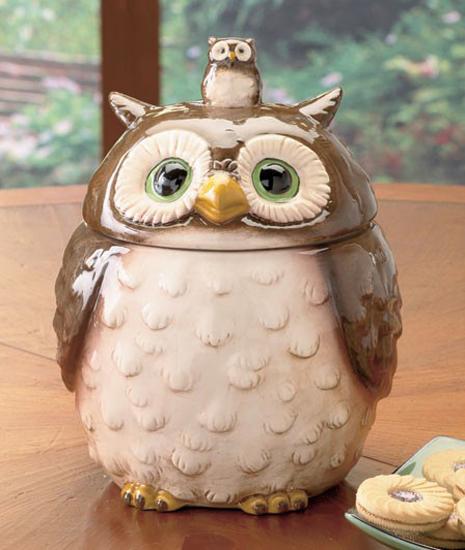 Owl themed decorations and gift ideas