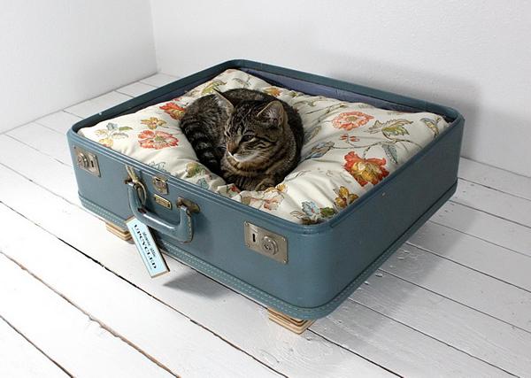 Recycling of old suitcases for home furnishings in vintage style
