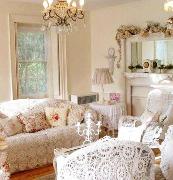 pastel colors to decorate shabby chic interior