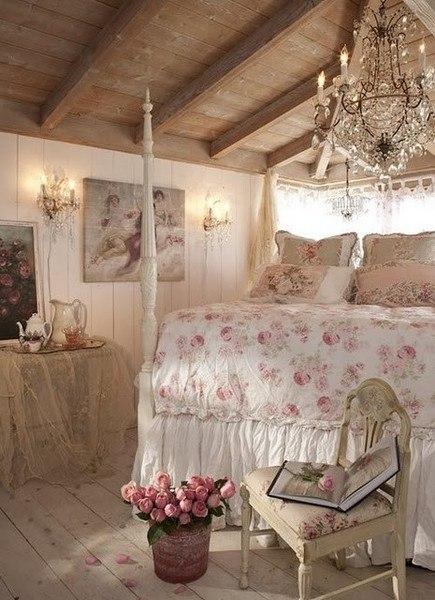 pastel colors to decorate shabby chic interior