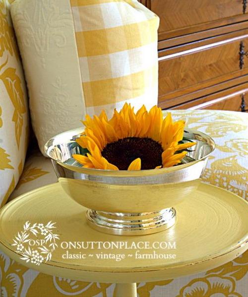 Sunflower Flower Arrangement and table decorations