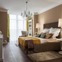 Living in eclectic style with classic furniture and interior colors