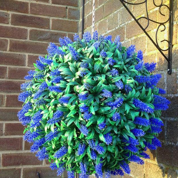 Garden decorations and outdoor home decoration with topiary designs