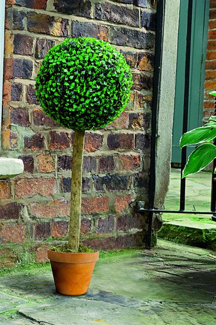 Garden decorations and outdoor home decoration with topiary designs
